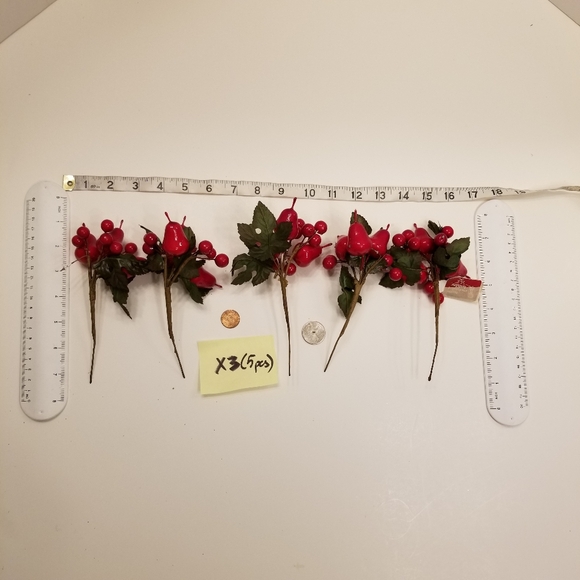 5 pcs High Gloss Red Berries & Pears Christmas Thanksgiving Ornaments Bunches - Picture 3 of 8